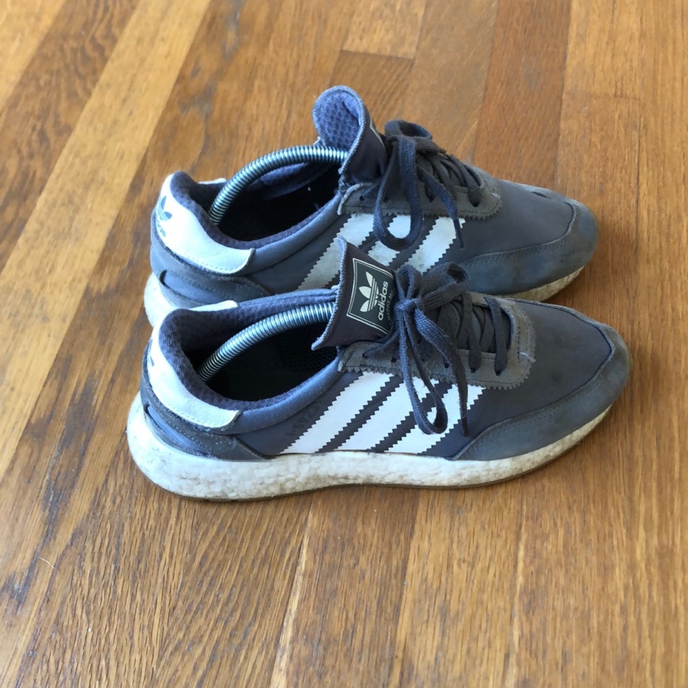 Adidas Iniki Shoe